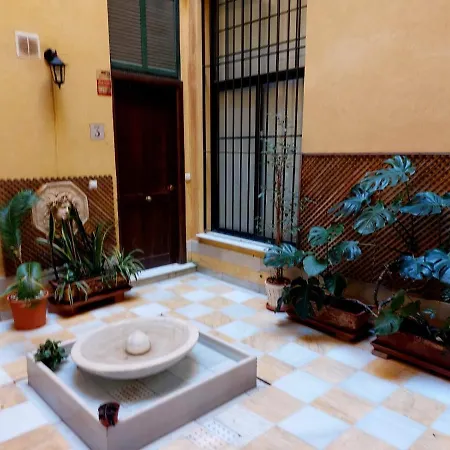 Dona Elvira Alvarez * Malaga